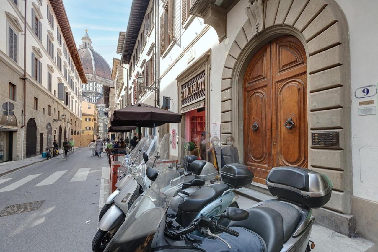 Nise Duomo Apartment Florenz
